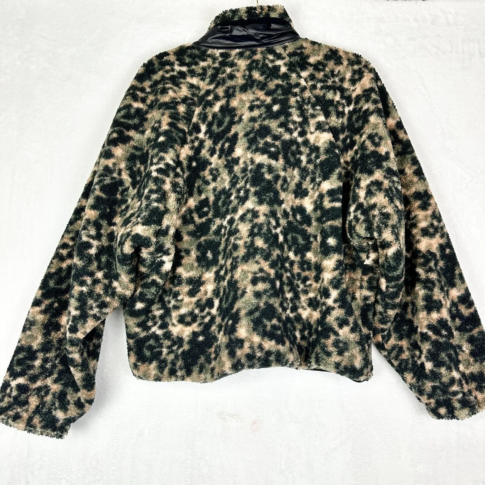 Johnny Was Calme Printed Fleece Jacket Size Medium Leopard Astrology Celestial - Image 2