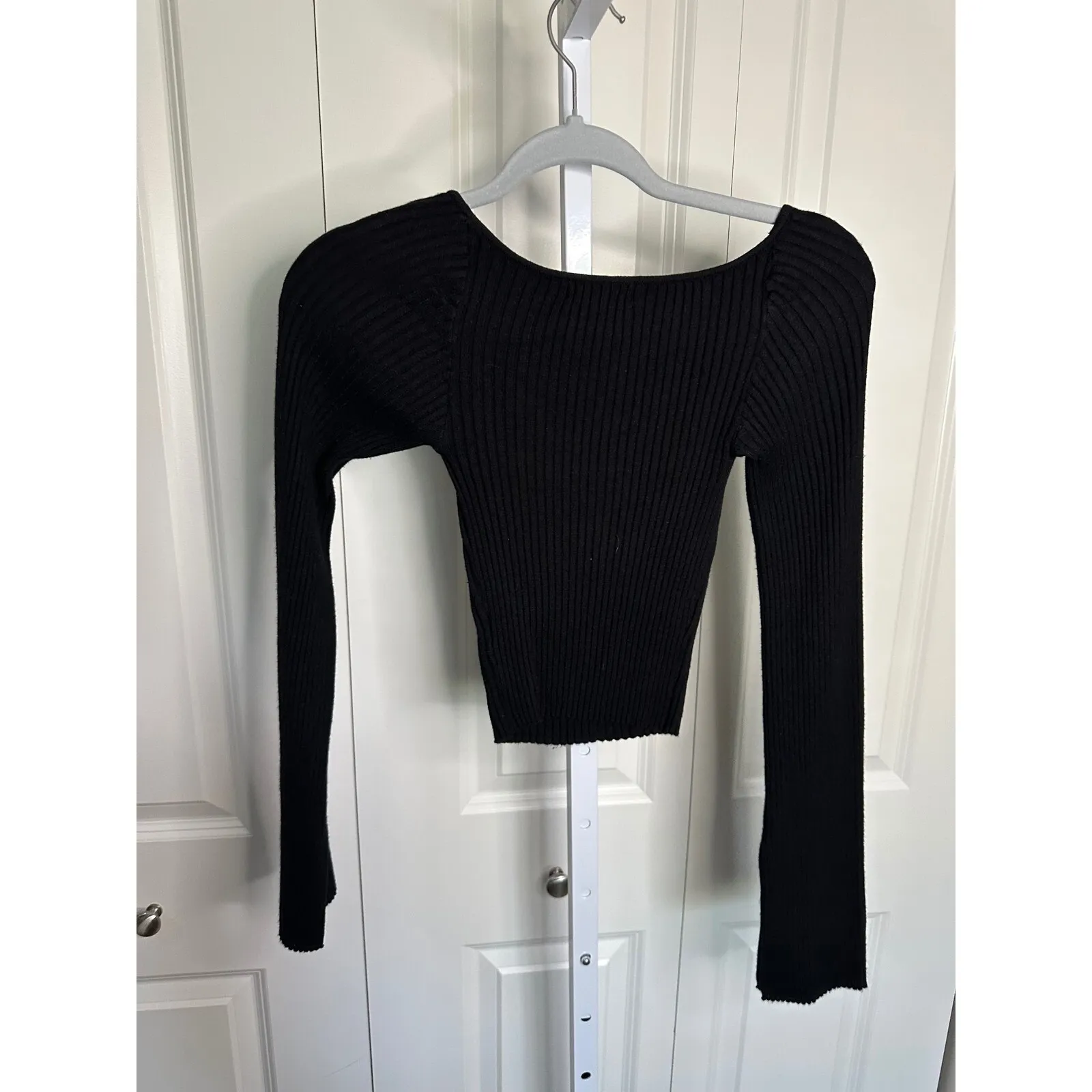 Urban Outfitters‎ Sweetheart Top Ribbed Knit Long Sleeve Crop Top S - Image 4