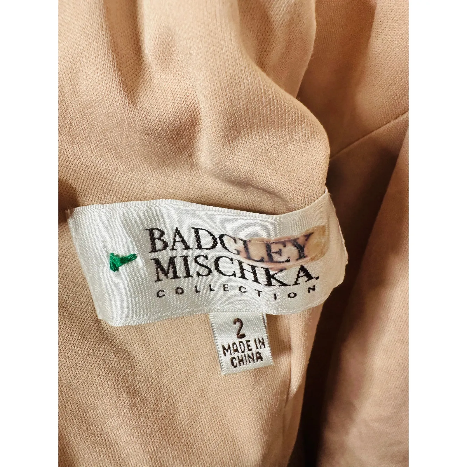 BADGLEY MISCHKA Gold High Neckline Sleeveless Sequin FLAWED Maxi Dress sz 2 - Image 8