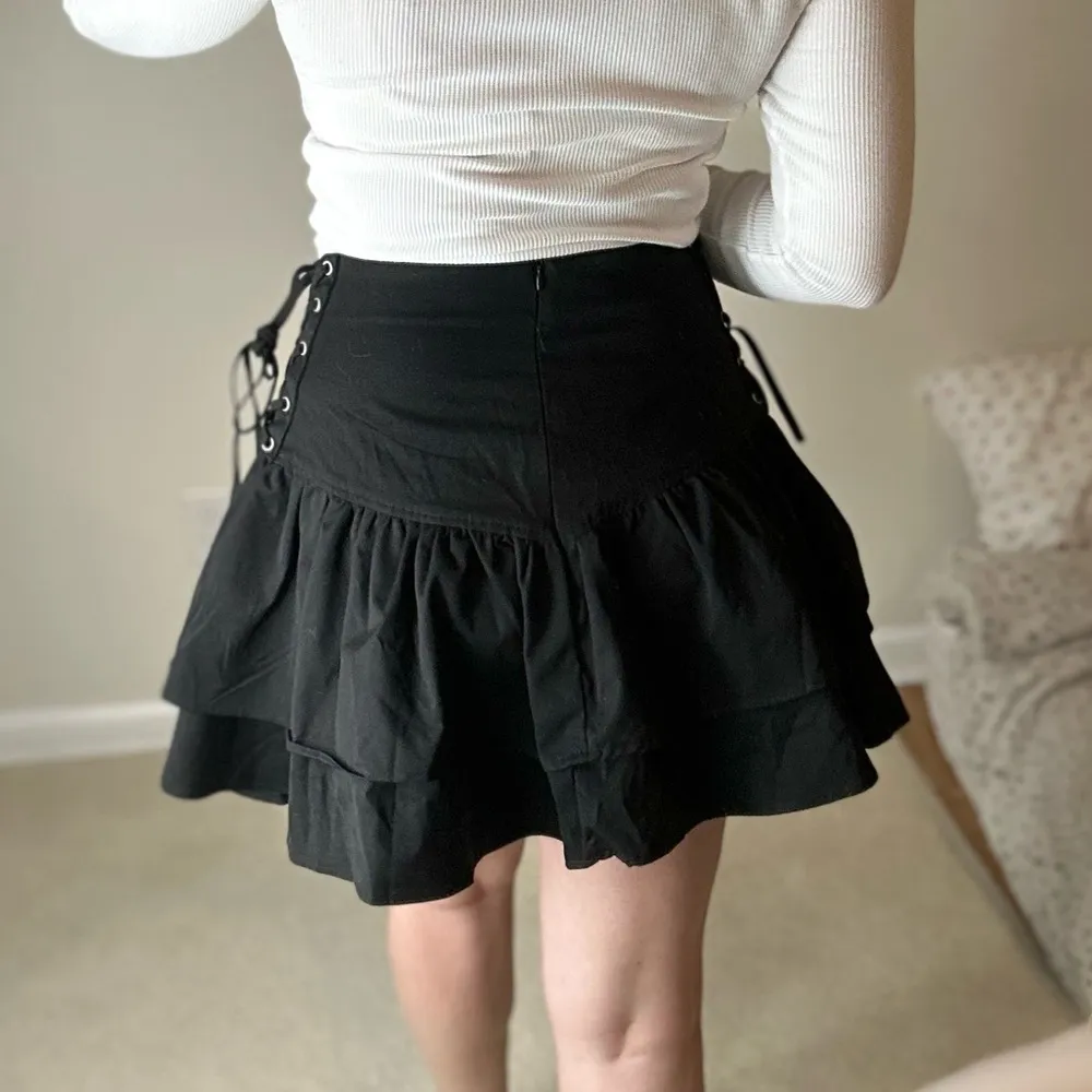 Shein Black Tiered Lace-Up Skater Skirt - Image 4