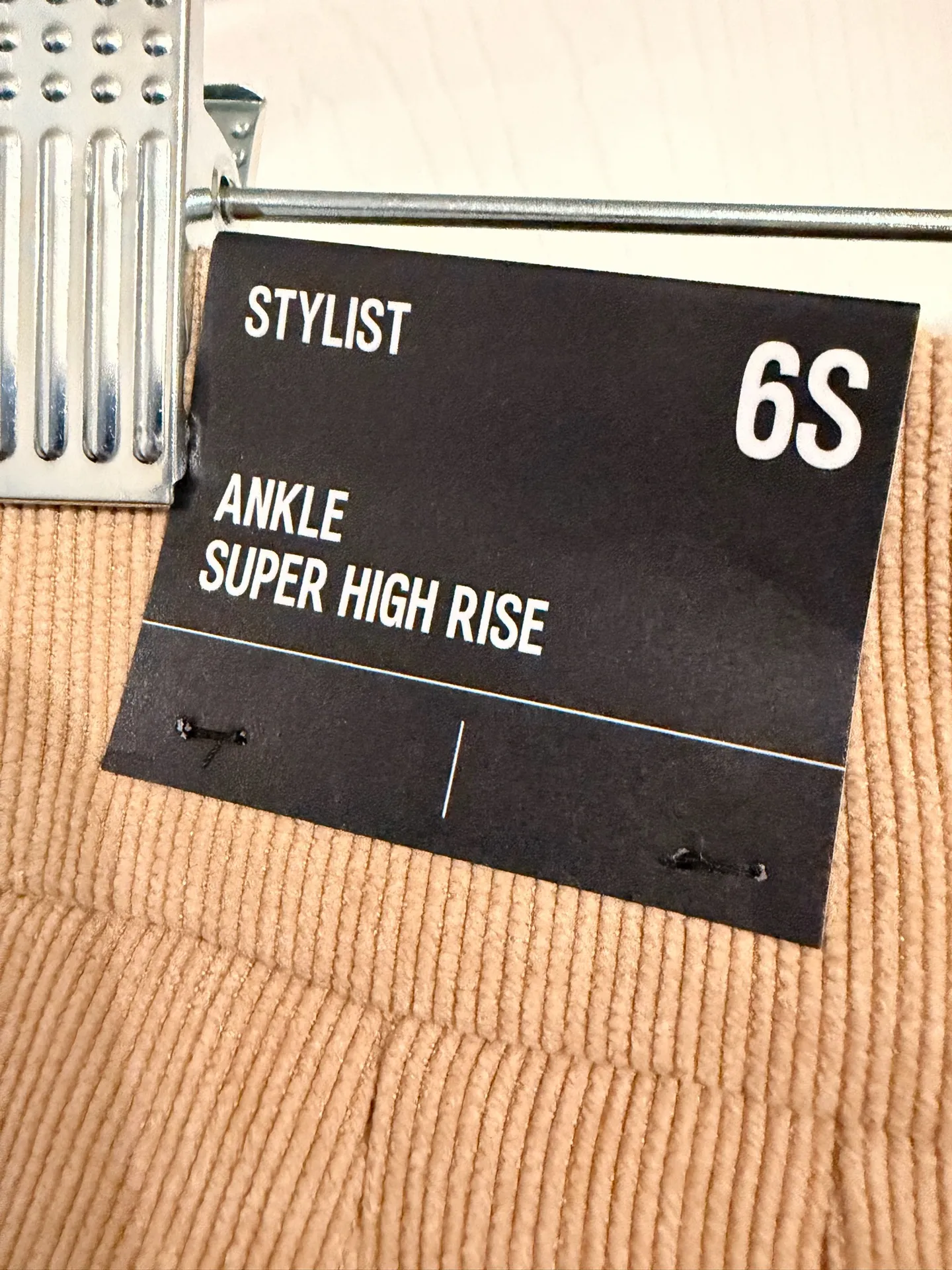 Stylist Ankle Pants - Image 4