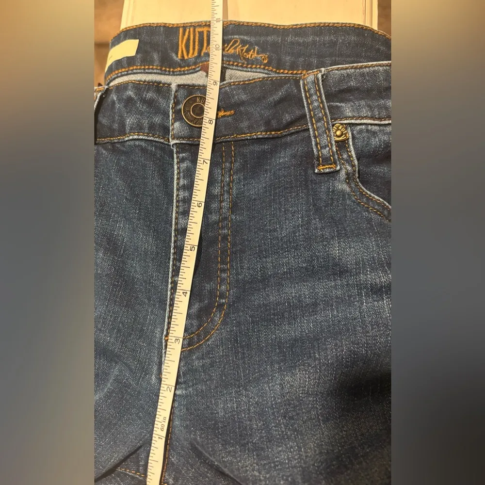 Kut From The Kloth Katy Mid Rise Boyfriend Jeans in Medium/Dark Wash, Size 4 - Image 10