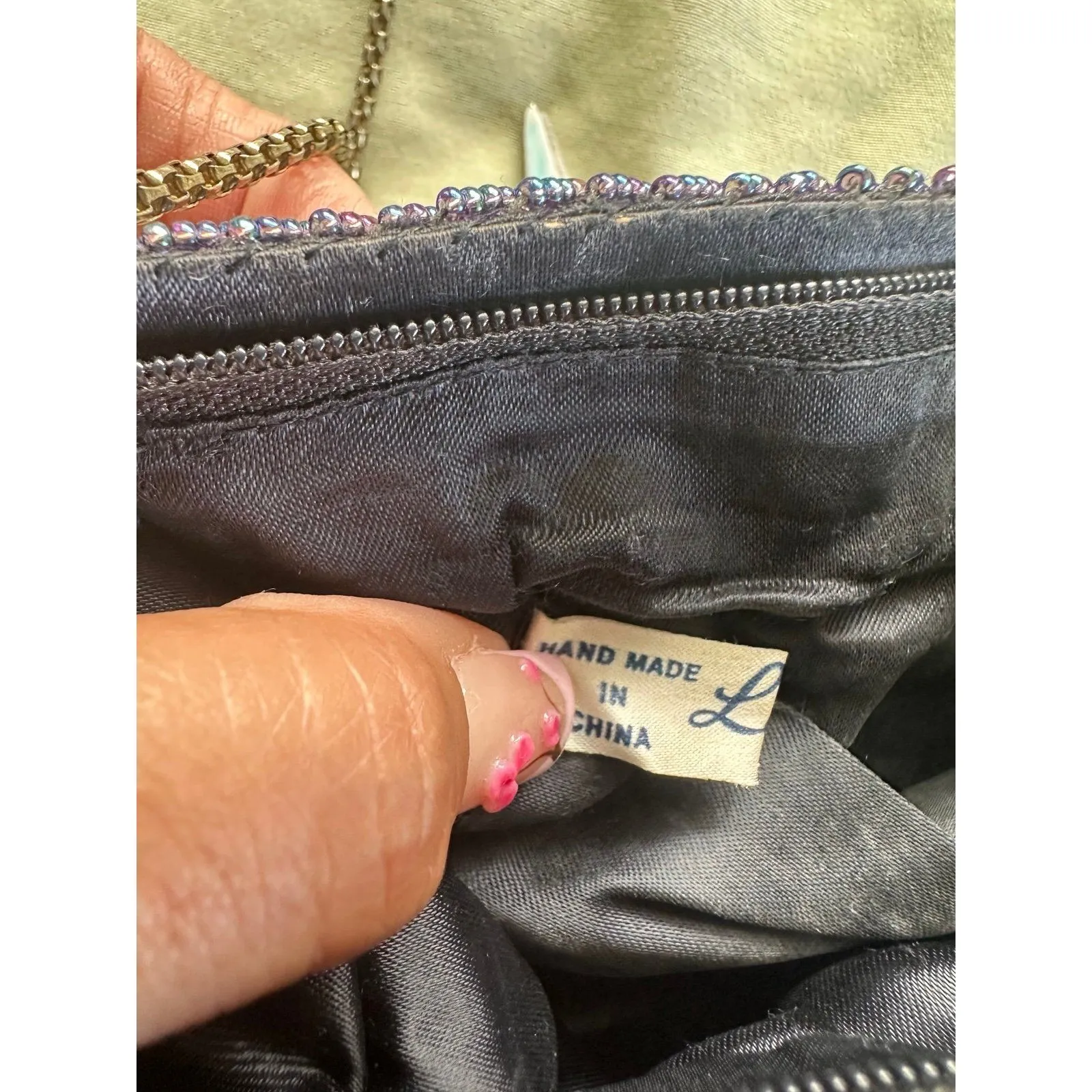 Vintage La Regal Ltd. Iridescent Beaded Chain Strap Zipper Evening Bag Purse - Image 5