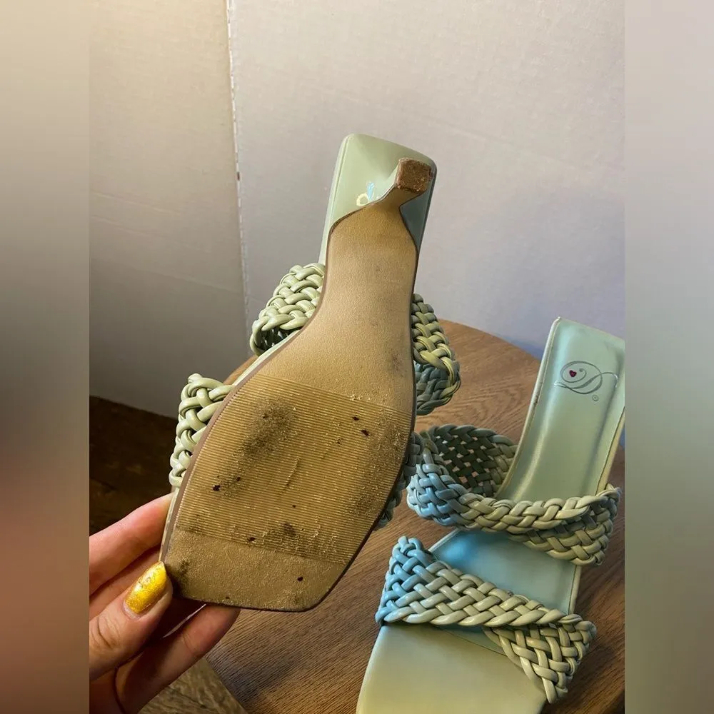 Minty Green Double Braided Strap Kitten Heels Womens Size 6 - Image 4