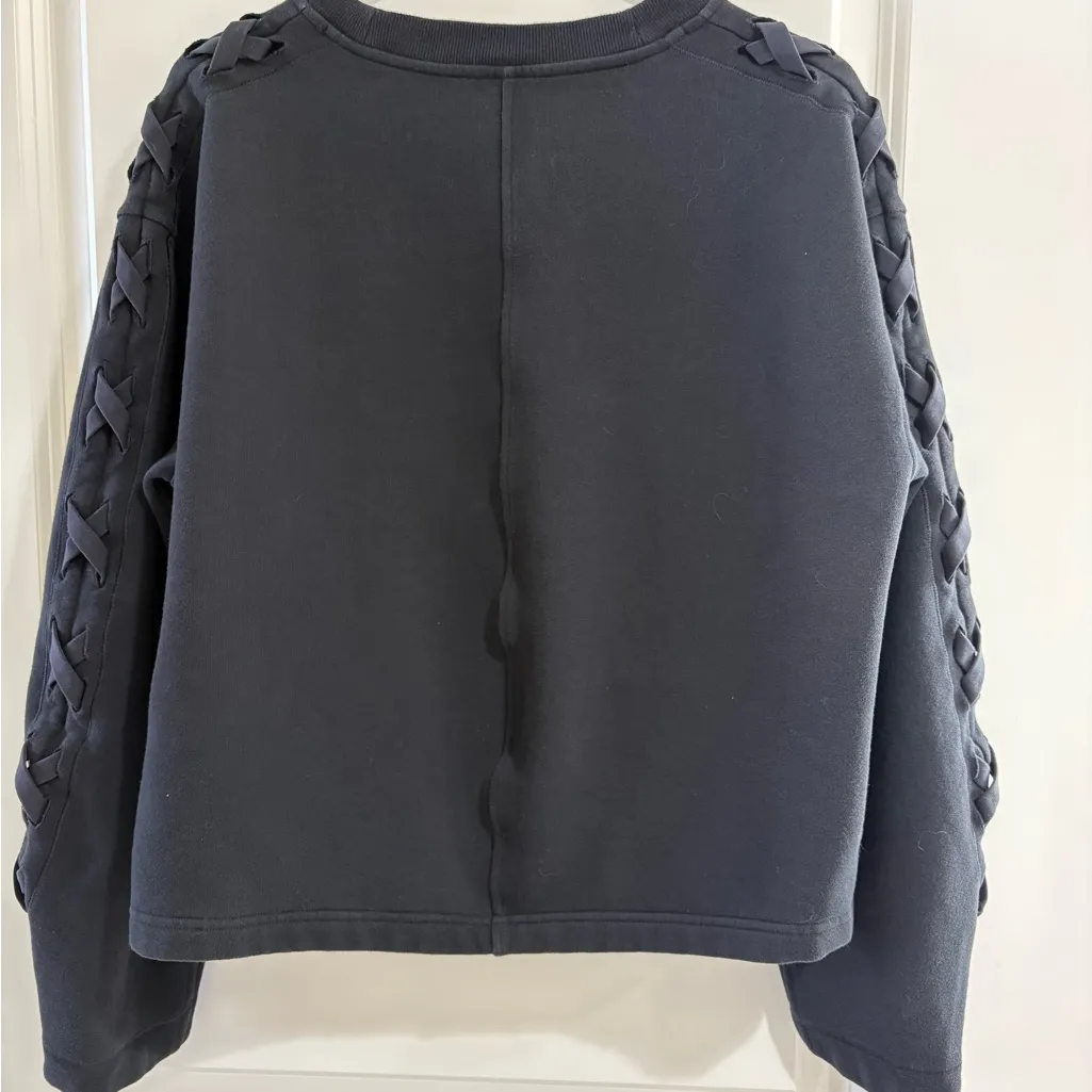 Lululemon black braided sleeve cropped pullover sweater size 8, style #LW3EVVS - Image 3