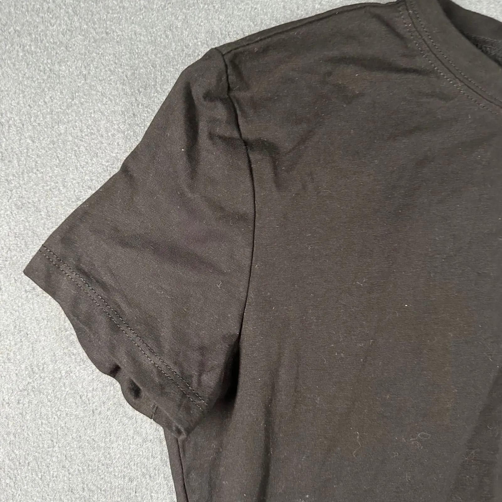 SHEIN SXY Crop Top Womens Large Black Ripped Cut Out Front Tee‎ Short Sleeve NWT - Image 5