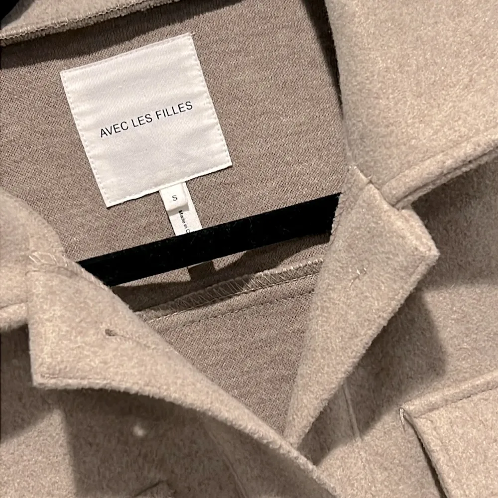 Boyfriend Shacket Oat Melange Small Khaki Tan Jacket Coat - Image 4