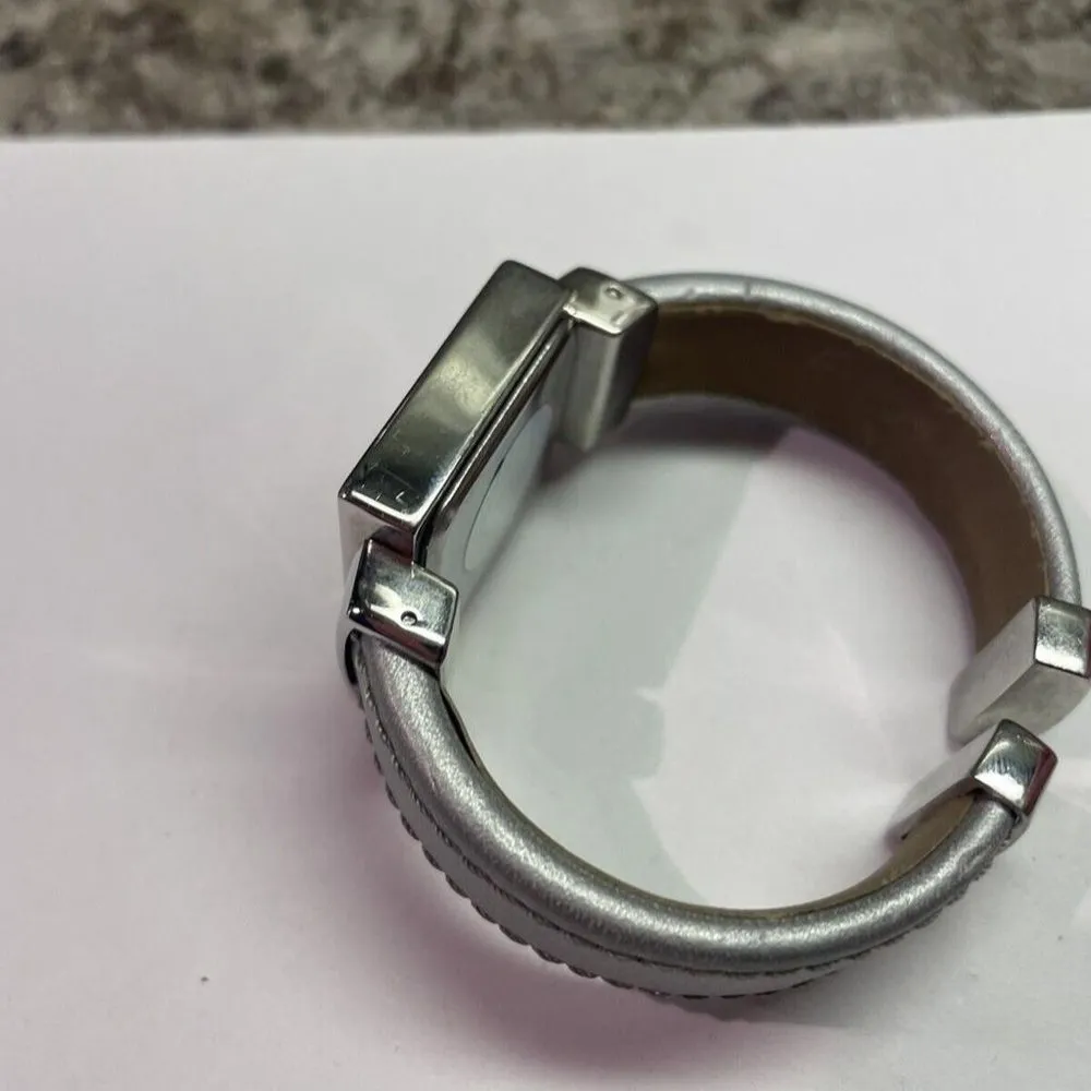 Working Osirock Women’s Wrist Watch Stainless Steel / Grey Leather Band - Image 10