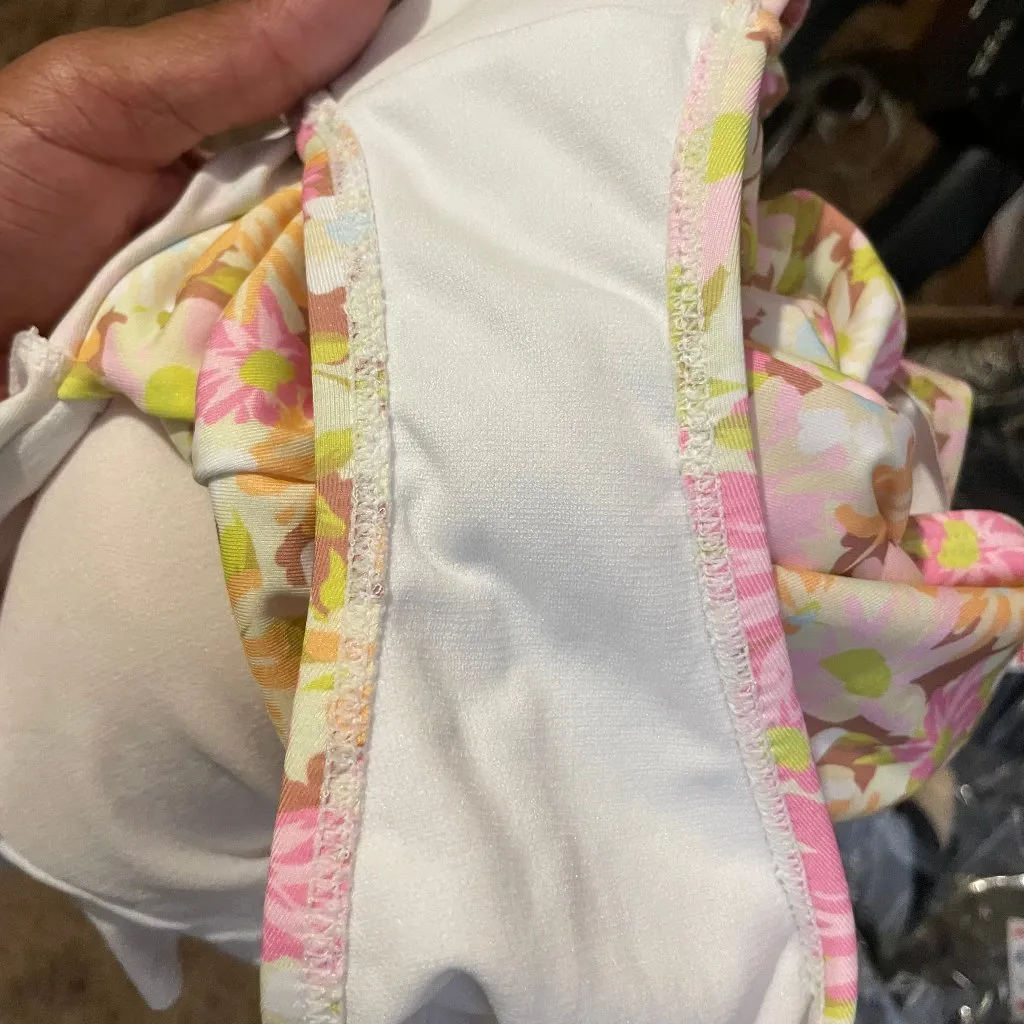 Women's Tropical Floral One Piece Ruffle Cut Out One Piece Swimsuit M - Image 7