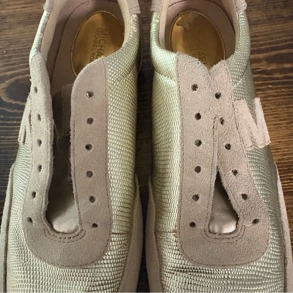 Michael‎ Michael Kors Gold Sneakers Size 8.5 - Image 6