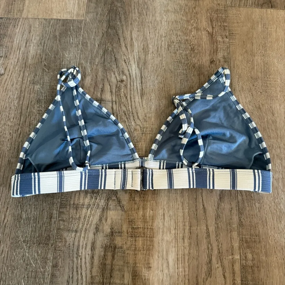 Ripcurl Triangle Striped Blue and White Bikini Top Size S - Image 4