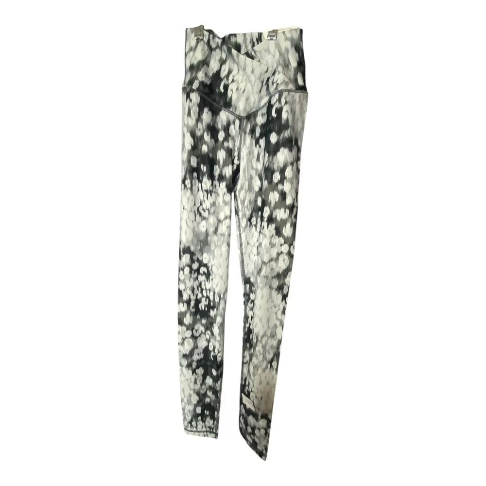 Offline by Aerie S Long High Rise Crossover Leggings White Silver Marble NWT - Image 3