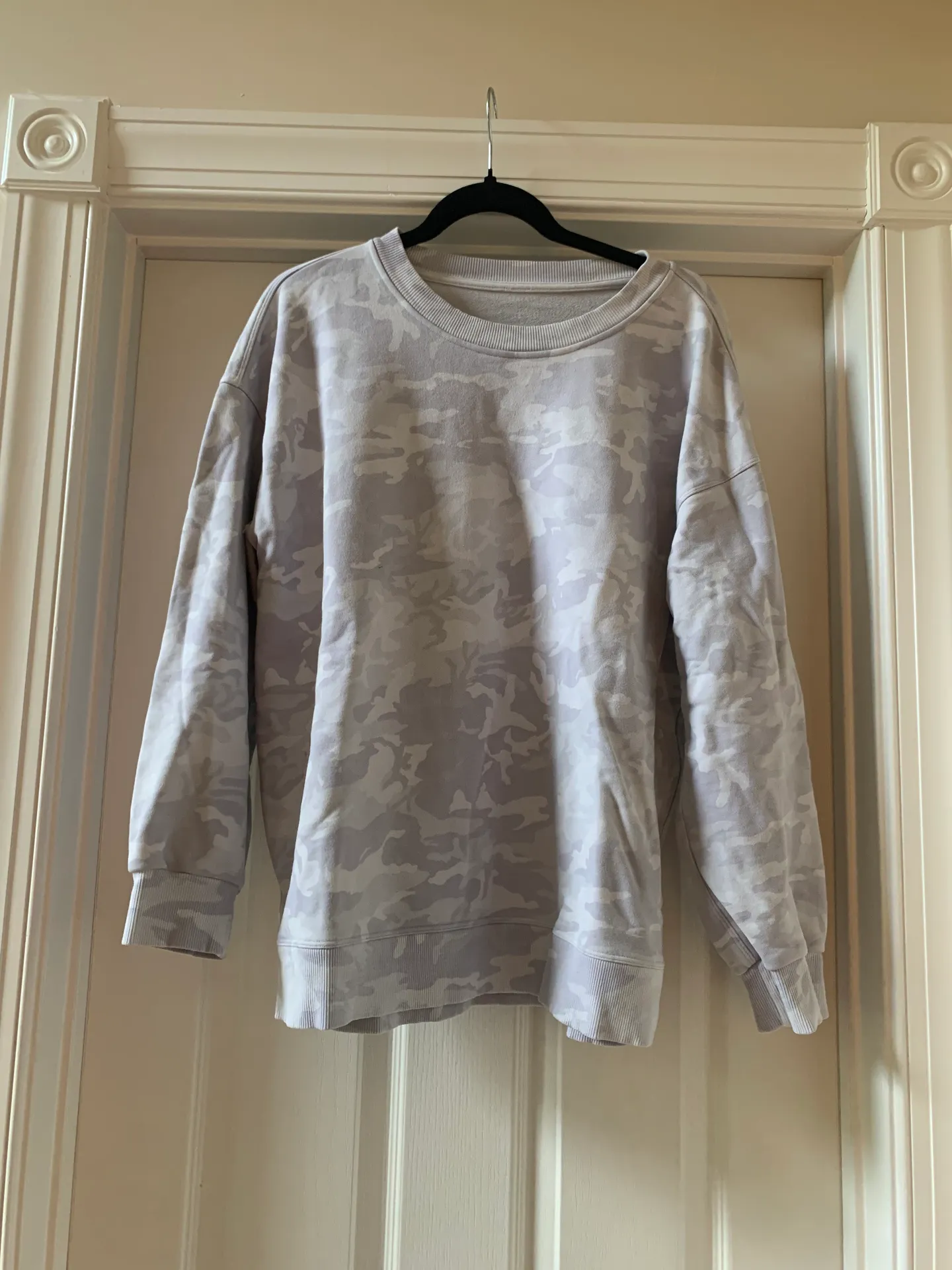 Lululemon Perfectly Oversized Crew - Image 2