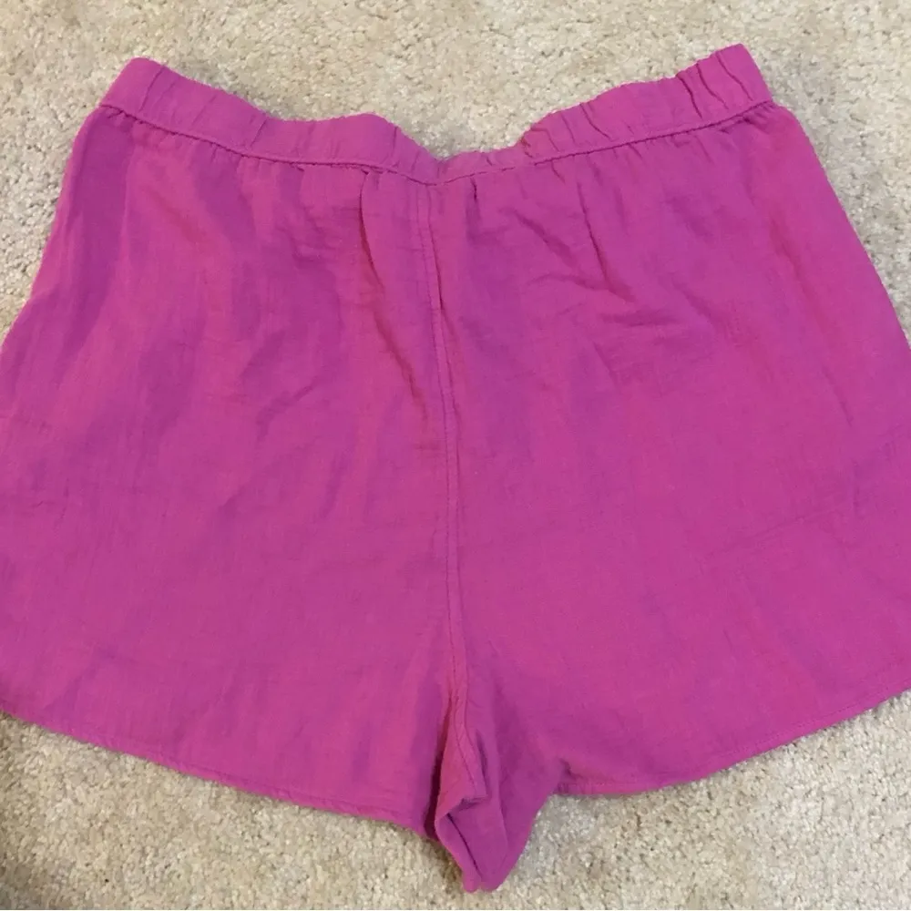 Brand new women shorts! - Image 3