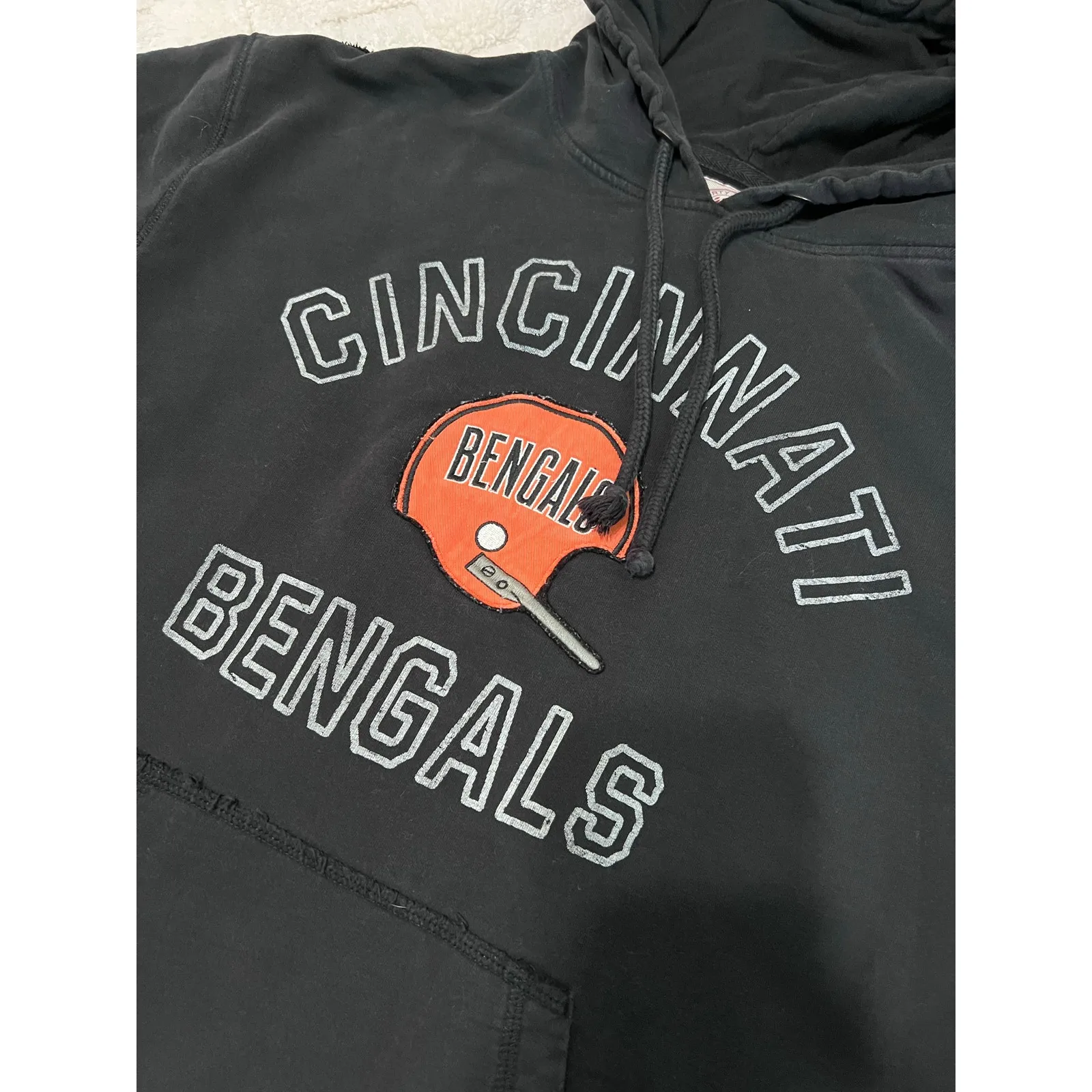 Women’s Cincinnati Bengals 47 Brand Hoodie Black Size L - Image 2