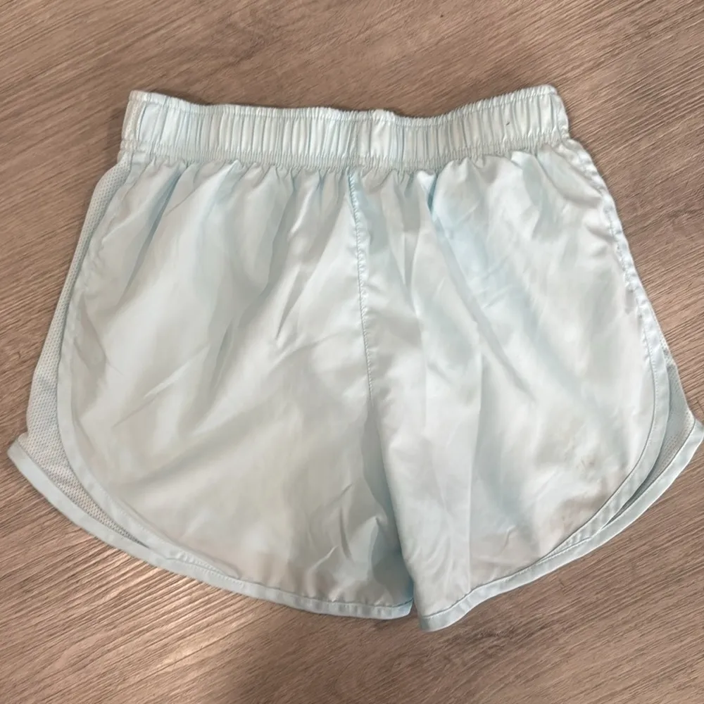 Nike drifit running shorts - Image 3