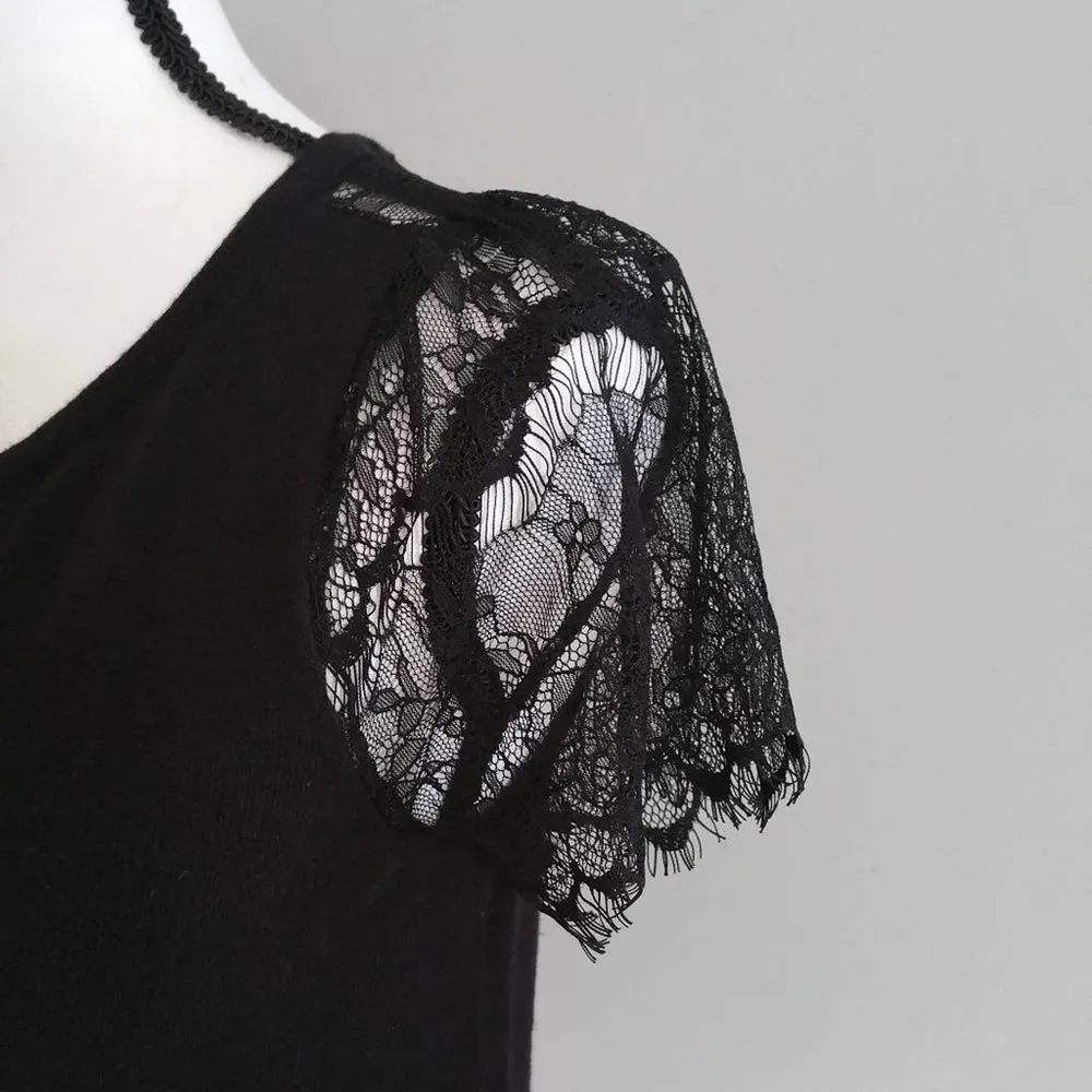 Ann Taylor LOFT Lace Sleeved Knit Top Size S Pet - Image 4