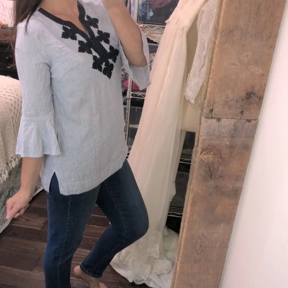 Sharagano blue striped tunic top size small - Image 3