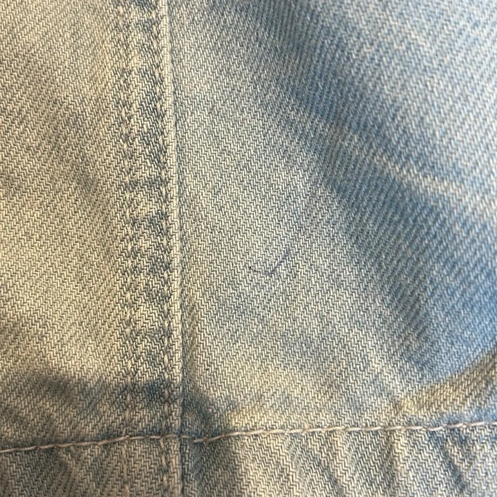 BOOHOO denim skirt with deep slit - Image 6