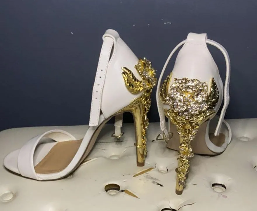 Shoedazzle Heels Size 5.5 - Image 2