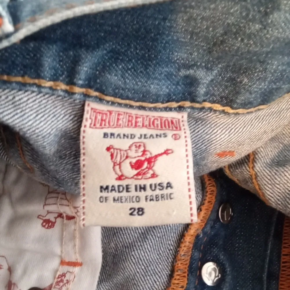 True Religion Slin Low Rise Straight Leg Yellow Stiching Womens 28 - Image 5