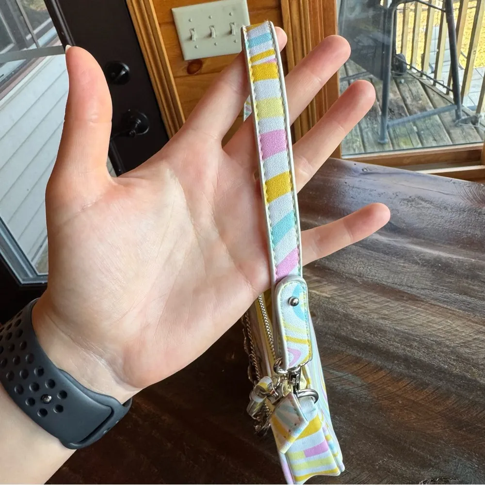 Women's Colorful Shoulder Bag with Chain Detail Yellow - Image 9