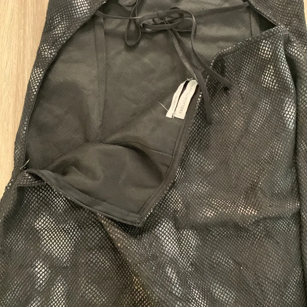 Urban Outfitters Textured Snake Print Bodycon Mini Dress Black Tie Back Large - Image 6