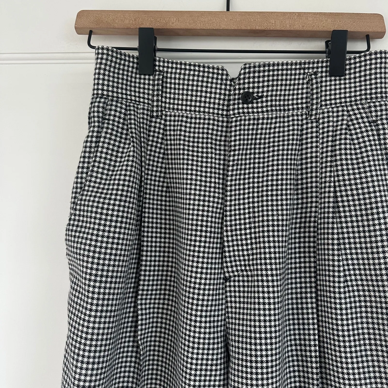 Autograph American Vintage Houndstooth Pleated High Rise Trousers Pants Women 4 Black Size undefined - Image 6