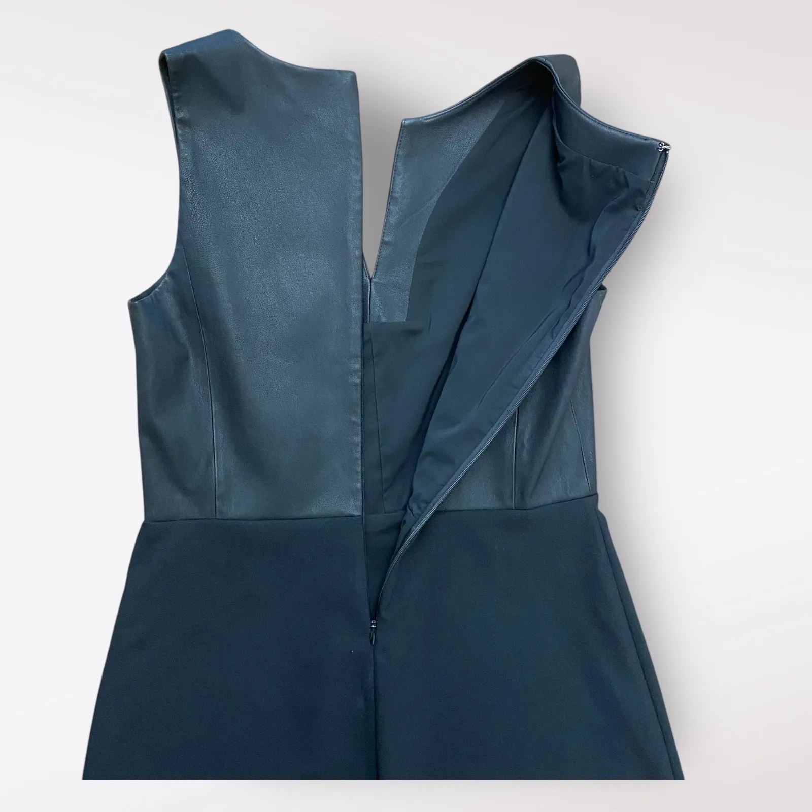 Theory Alinea Mod Stretch Lamb Leather Light Black‎ Mini Dress Size 8 - Image 5