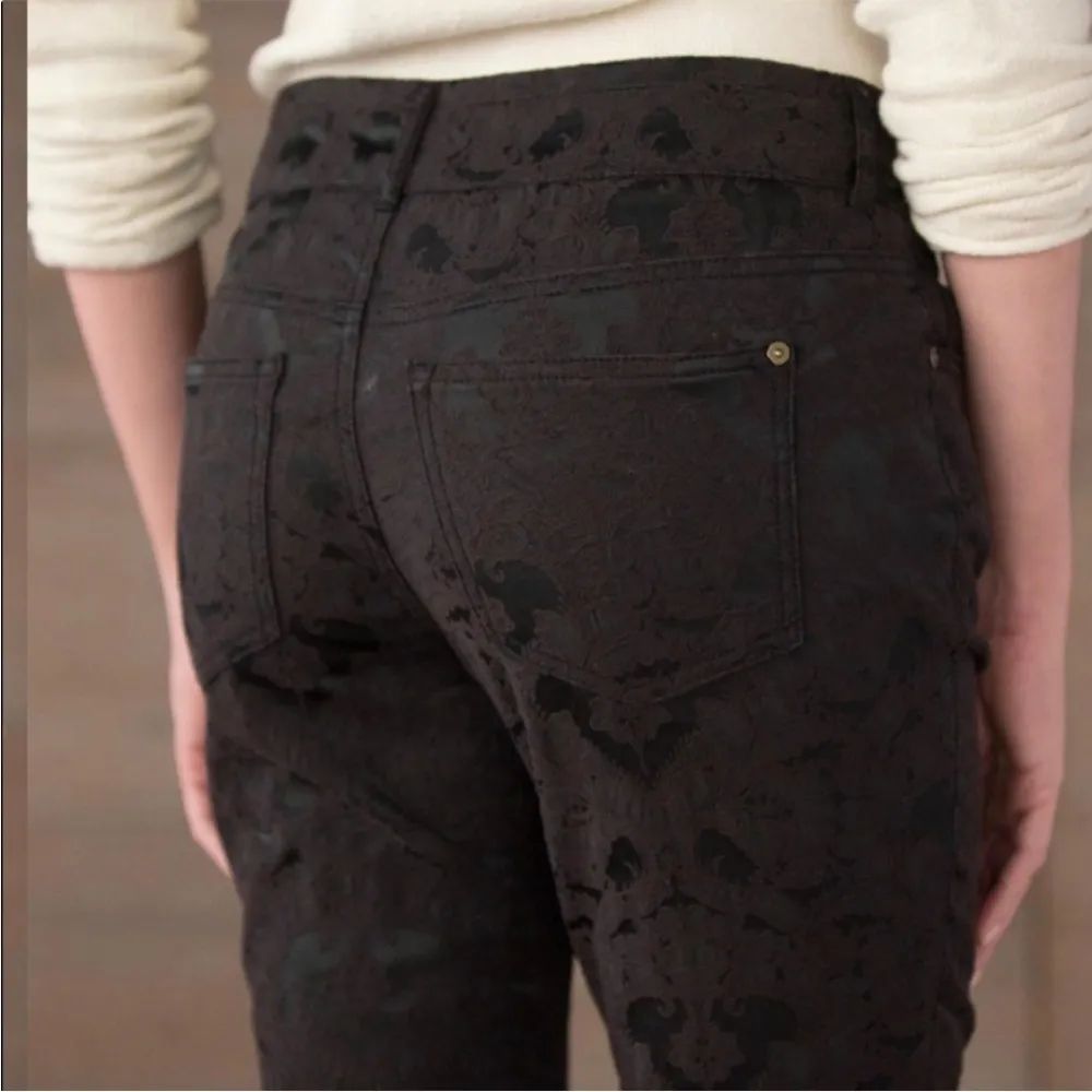 Sundance Floral Embroidered Jacquard Straight Leg  Black Pants Size 4 - Image 2