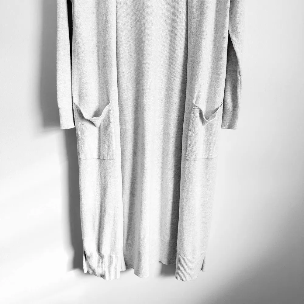 Old Navy Light Gray Long Duster Open Cardigan Sweater sz Large - Image 4