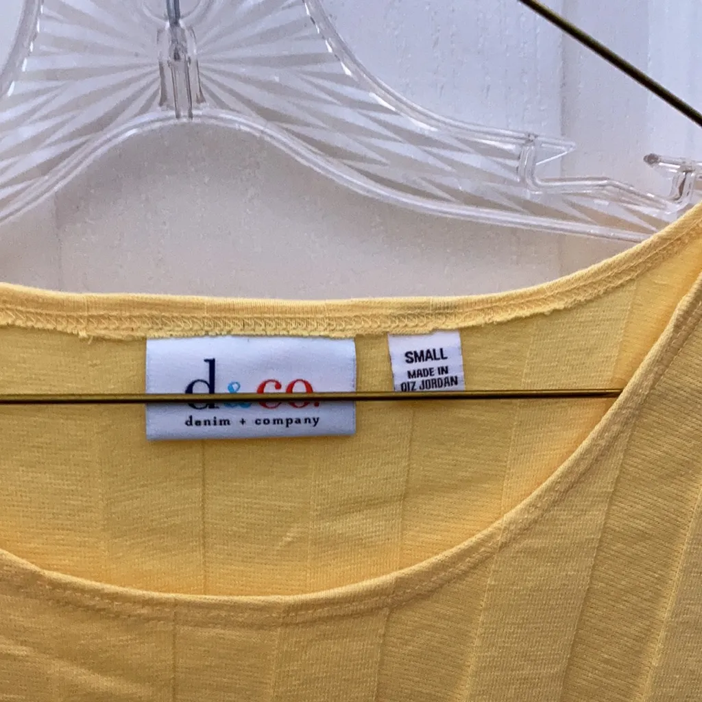 FINAL MARKDOWN Ladies denim & company top (S) Yellow - Image 2