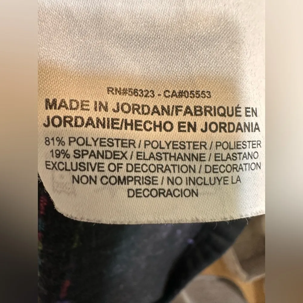 Nike Pro Hyperwarm Women’s Long Sleeve Multicolor Turtleneck - Image 5