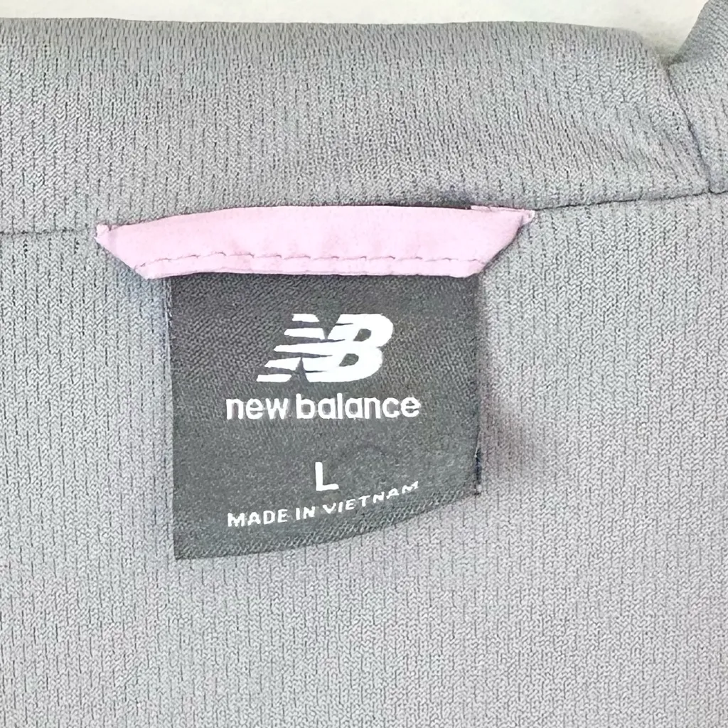 NWOT New Balance Pink and Purple Ombré Windbreaker Jacket - Size: Large - Image 2