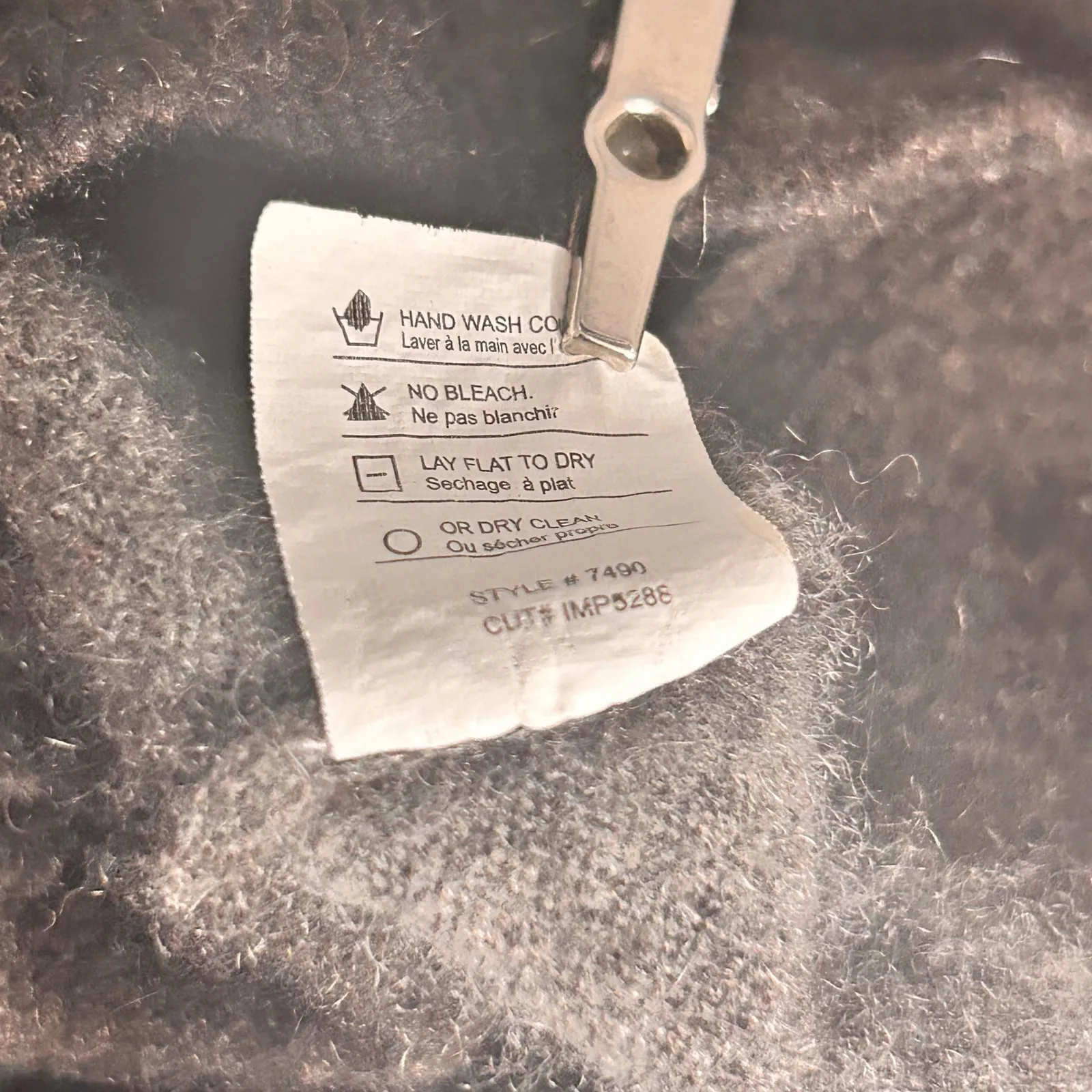 Vince Cashmere Sweater Black Brown Medium - Image 9