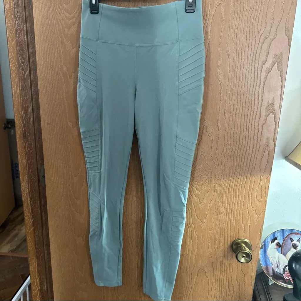 ATHLETA Delancey Moto Tight in minimalist gray size Large Athletic Activewear - Image 2