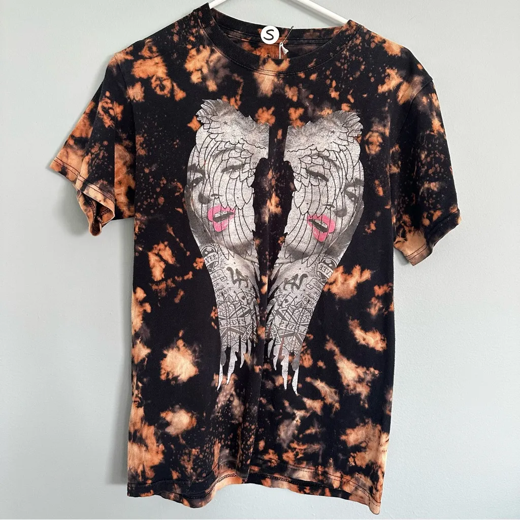 Marilyn Monroe Angel Reverse Tie-Dye Graphic T-Shirt small - Image 5