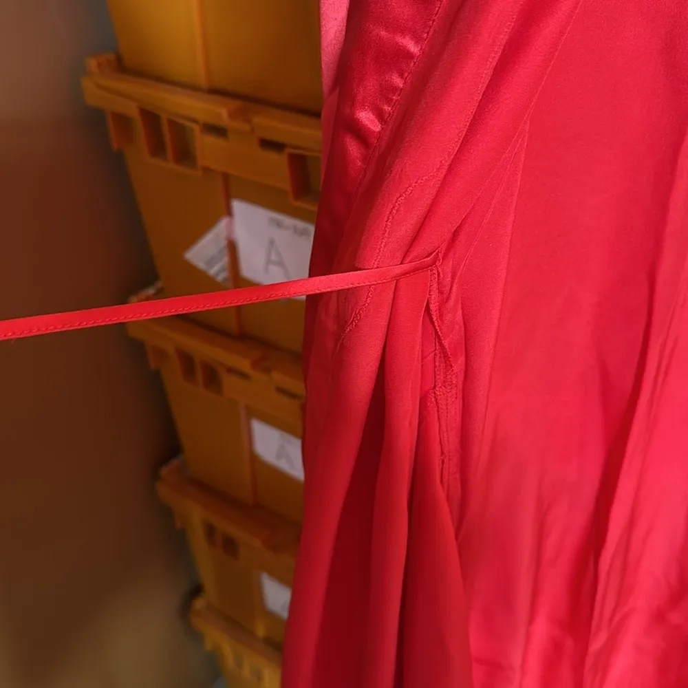 NWT SOMA SENSUOUS 100% Silk Short Robe With Lace Red Size Large / XL - Image 11