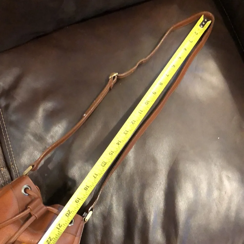 Vintage BURBERRYS Leather Bucket Drawstring Bag Nova Check Lining Authentic - Image 8