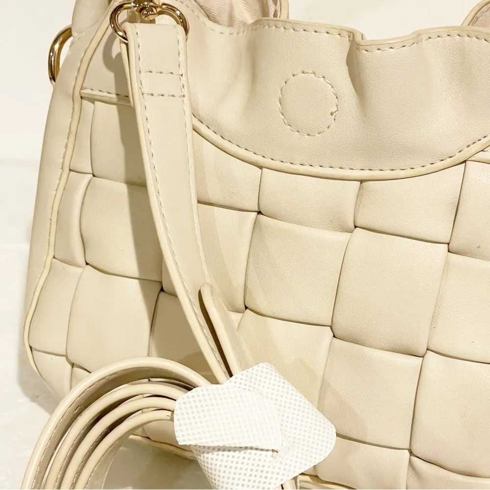 Cream Mini Quilted Handbag Crossbody Fashion Purse NEW Summer Accessory - Image 2