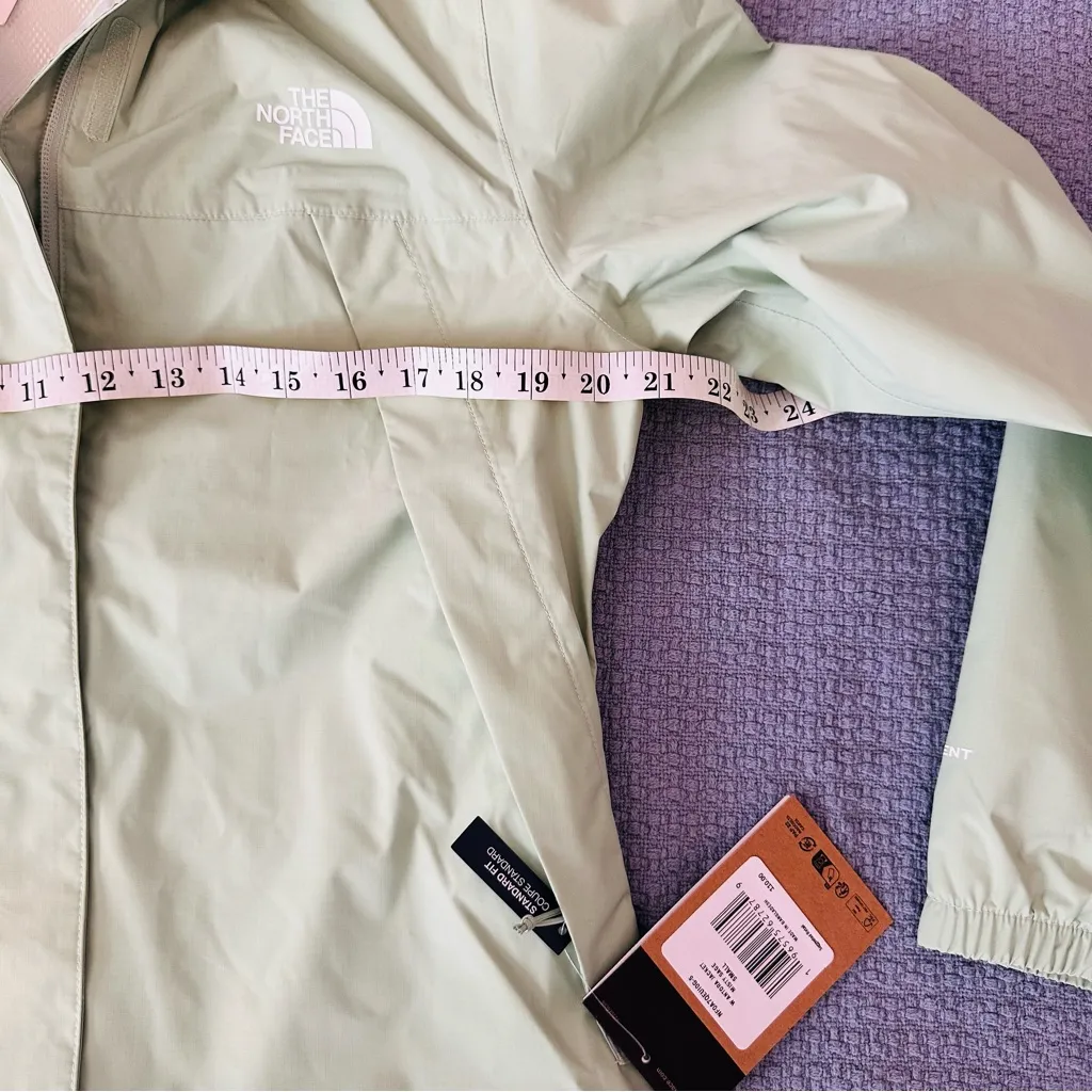 NWT The North Face Women's Antora Jacket. - Size S - Image 7