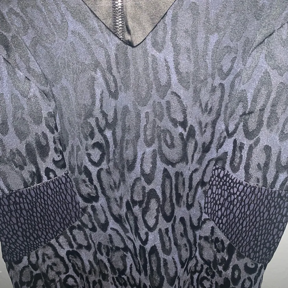 Jay Godfrey black leopard peplum hem dress - Image 6