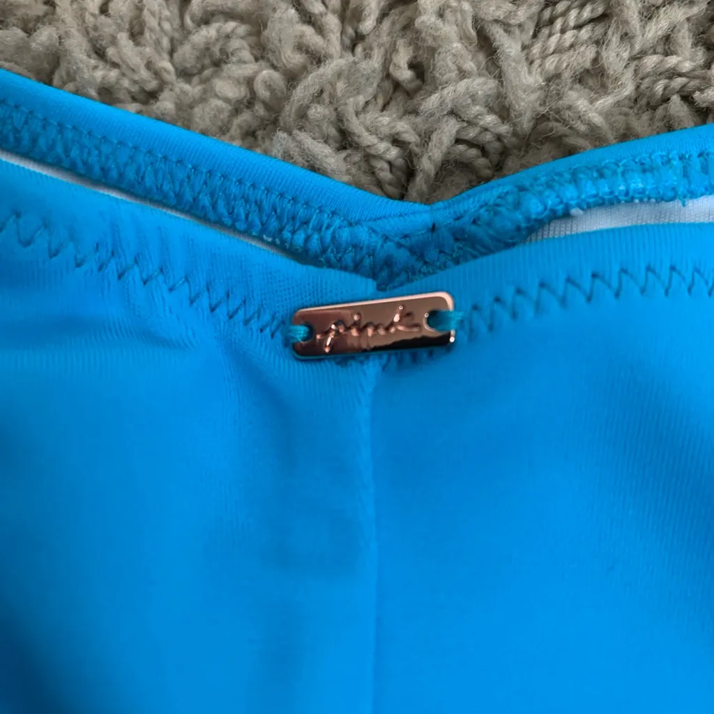 *NWT* large PINK Victoria’s Secret thong bikini swim bottom - Image 3