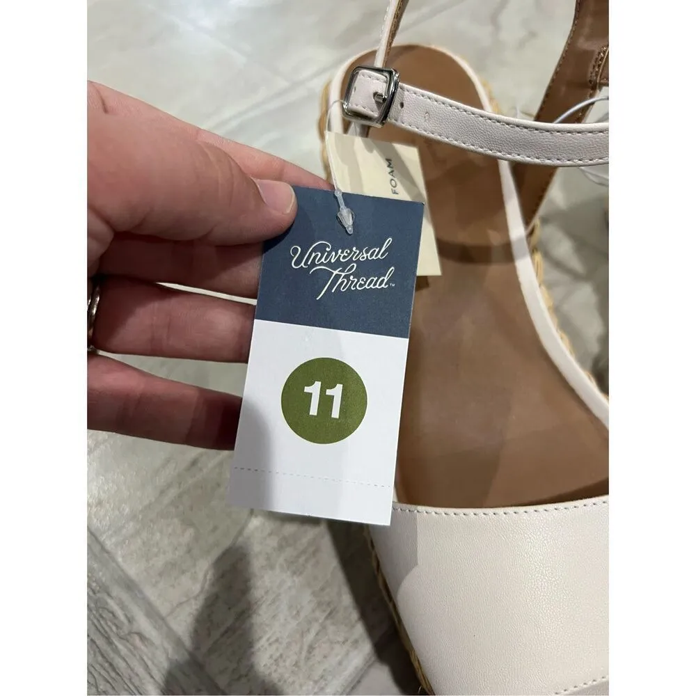 Universal Thread White Wedge Sandals Woman’s Size 11 NEW Memory Foam - Image 9