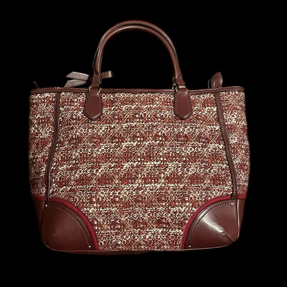 COACH Poppy Quilted Boucle Blaire Tote with crossbody strap - Image 2