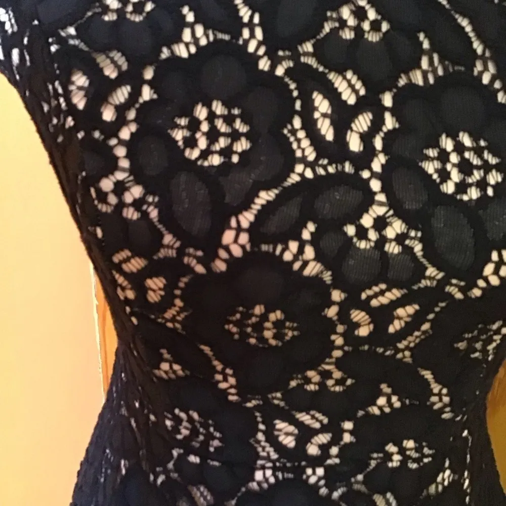 Jodi Kristopher black lace fit n flare dress - Image 5