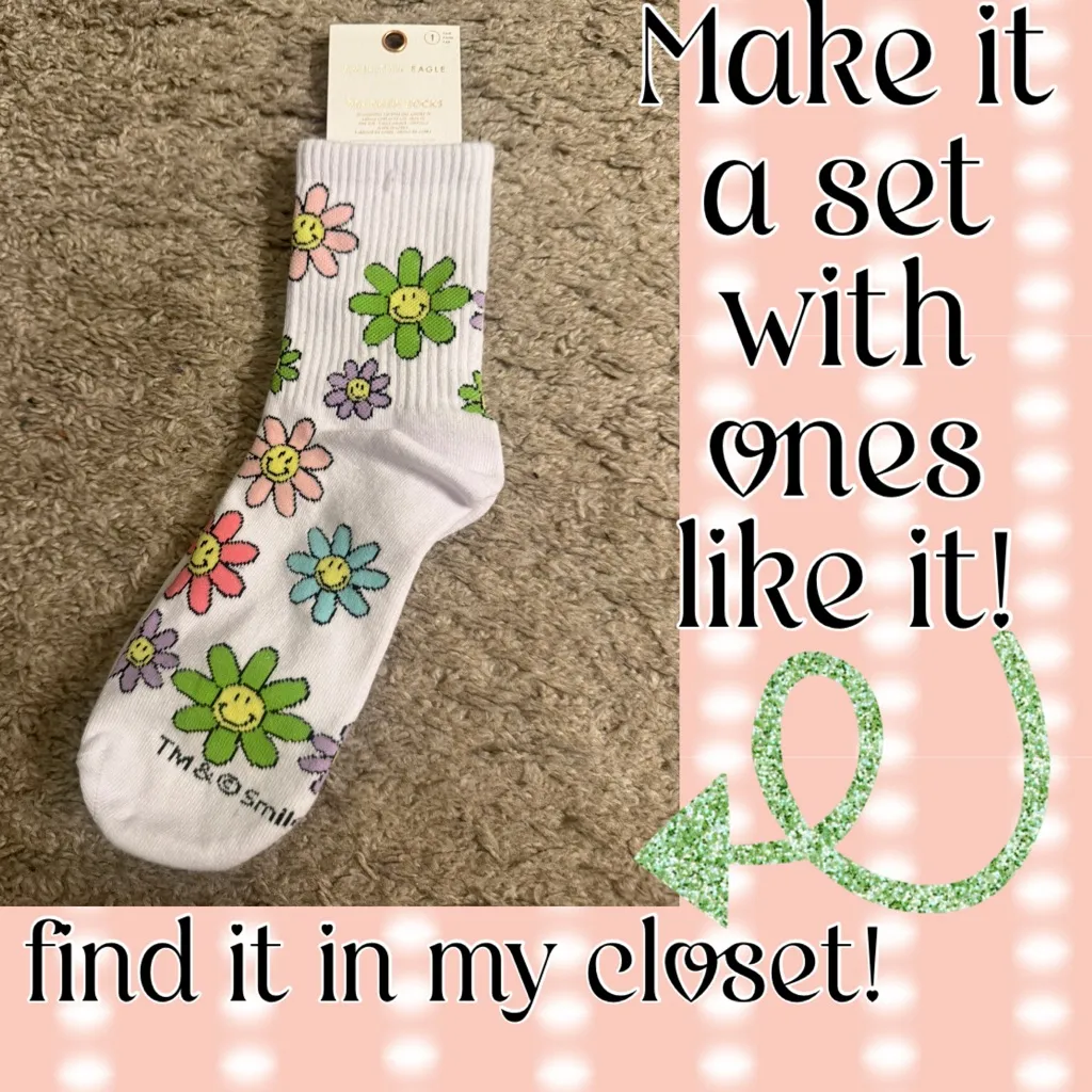 American Eagle Outfitters AE White Boyfriend Tie Dye Yin Yang Flower Socks 2 Pk - Image 10