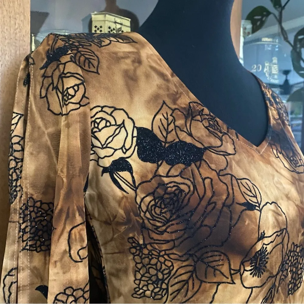 Vintage 90’s Cartise International Cold Shoulder Bell Sleeve Glitter Top Brown Size M - Image 2