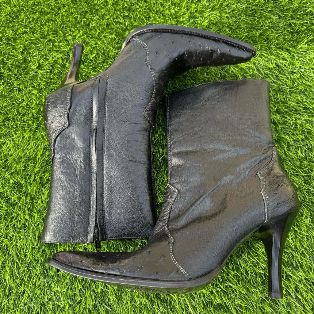 Los Altos black ostrich leather pointed zip heeled western ankle boots Size undefined - Image 13