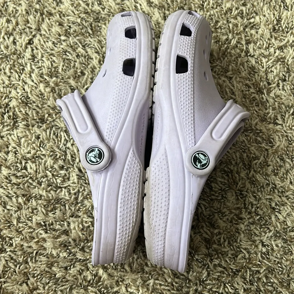 Crocs Light Purple Woman’s Sz 9 - Image 7